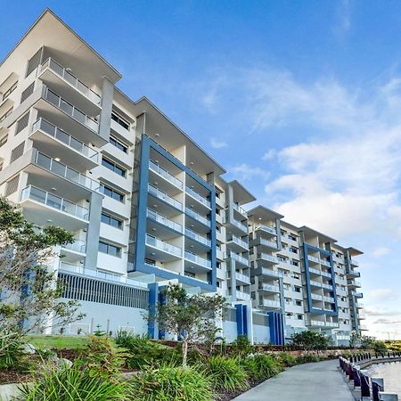 Aparthotel Aquarius Kawana à Kawana Waters Extérieur photo