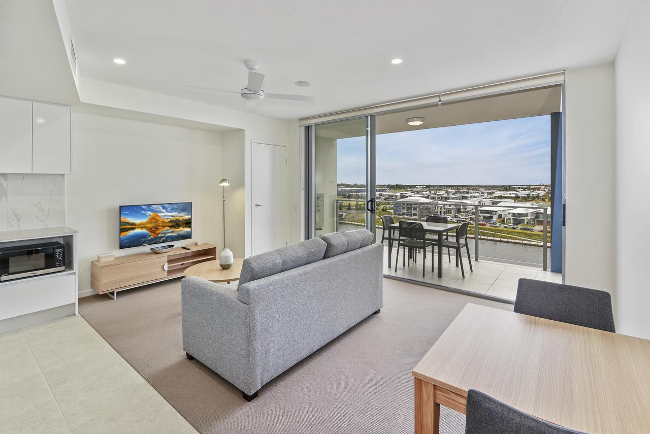 Aparthotel Aquarius Kawana à Kawana Waters Extérieur photo
