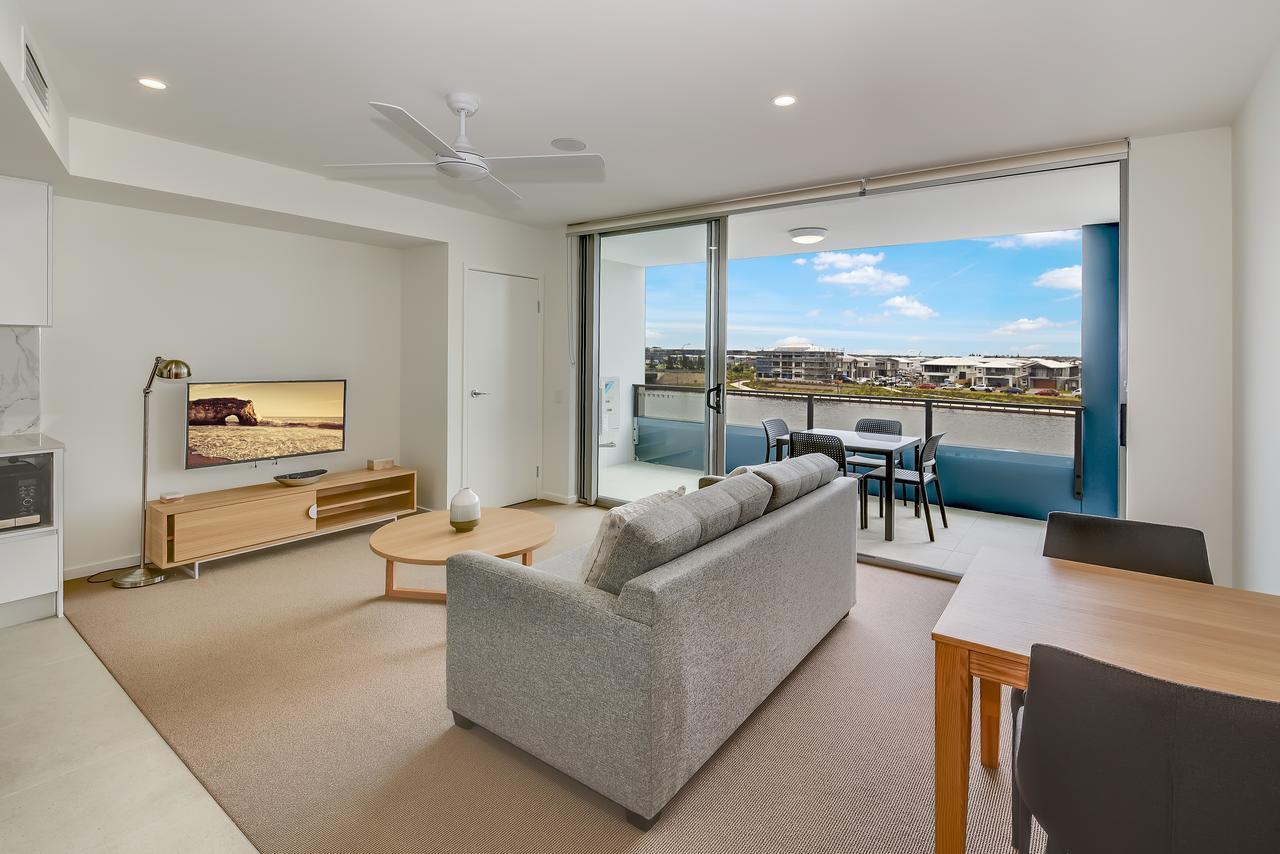 Aparthotel Aquarius Kawana à Kawana Waters Extérieur photo