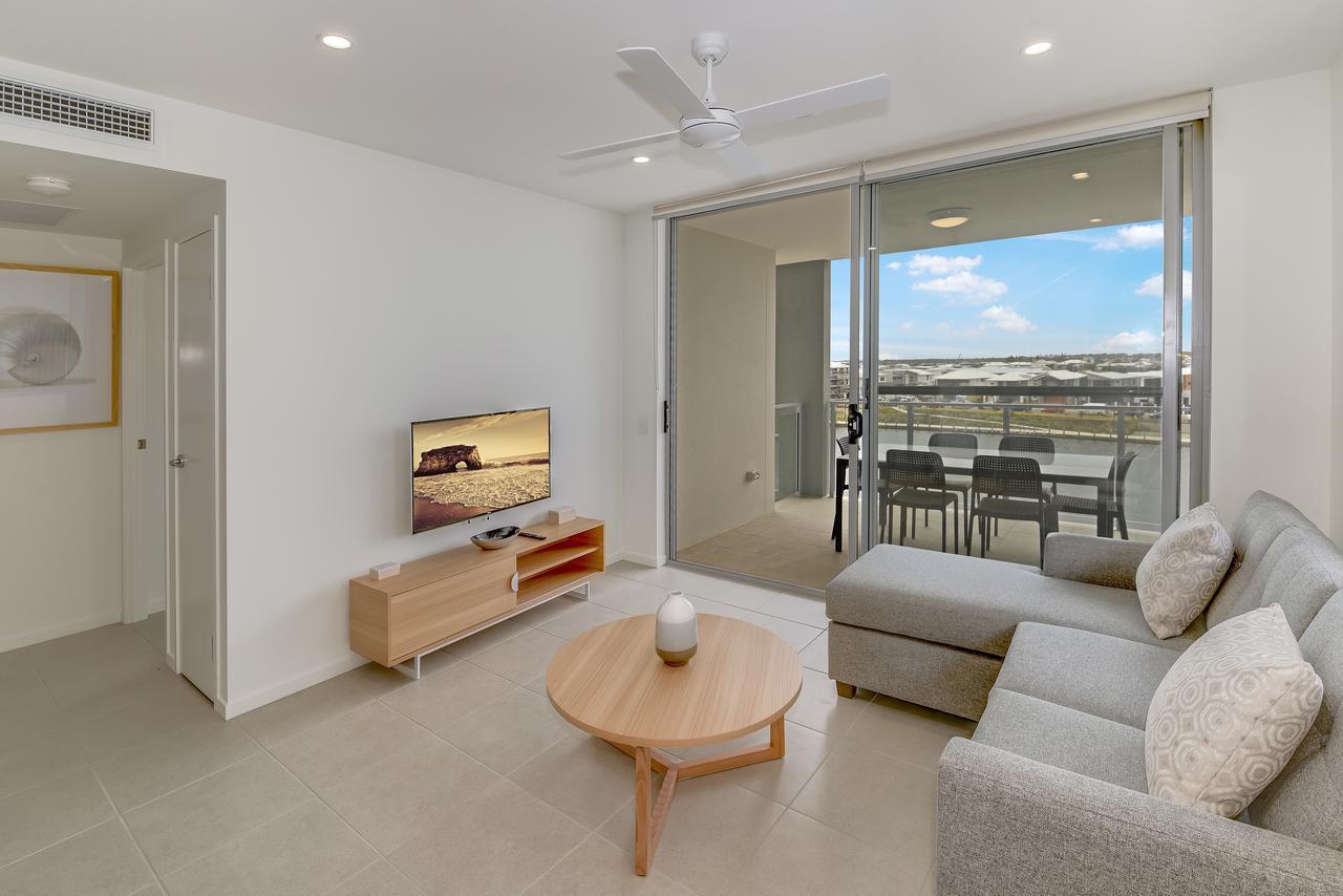 Aparthotel Aquarius Kawana à Kawana Waters Extérieur photo