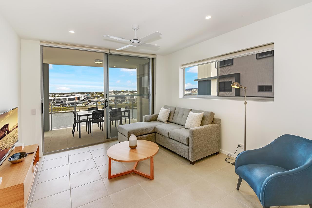 Aparthotel Aquarius Kawana à Kawana Waters Extérieur photo